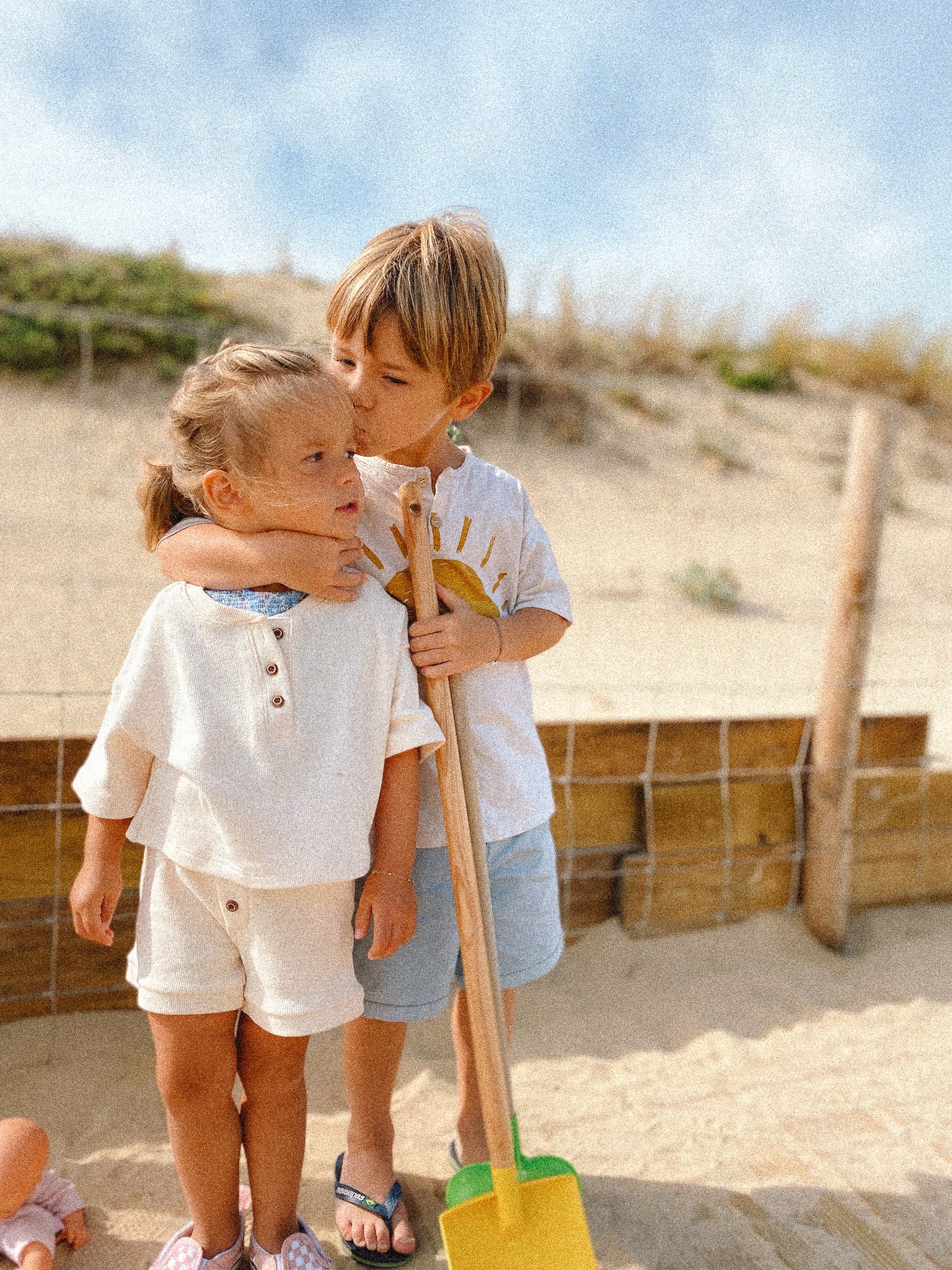mimitika-duo-babytika-spf50-lait-solaire-enfant-pinceau-visage image 5