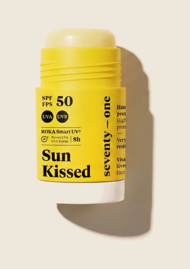 seventyone-percent-sunkissed-spf50-stick-solaire-invisible-roka-8h-visage-et-l-v image 1